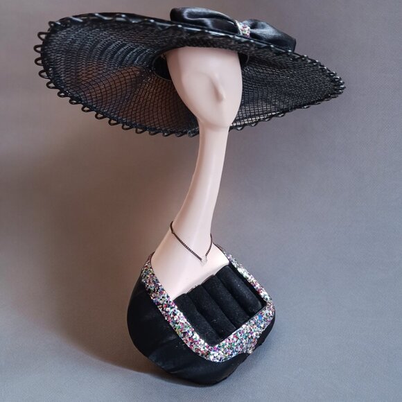 Black Hat Woman Earring Ring Small Jewelry Display - Picture 2 of 11